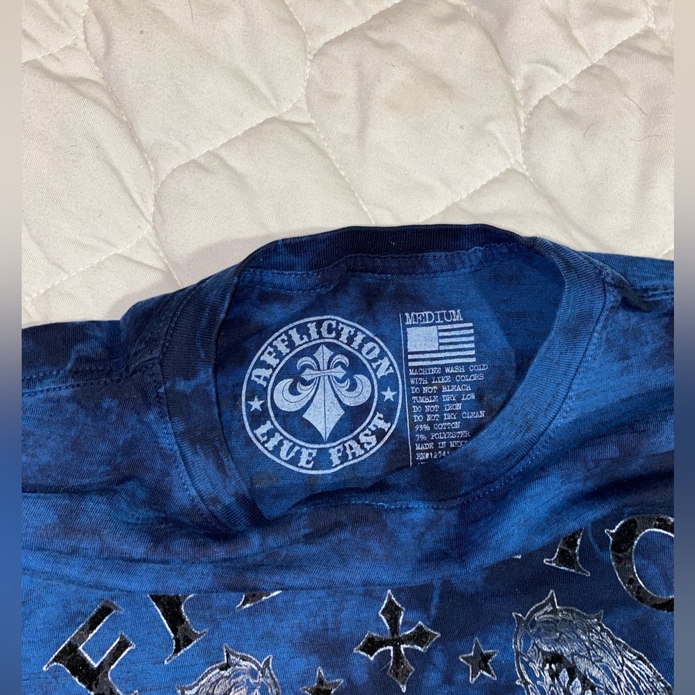 Affliction Tee size medium - Picture 4 of 5